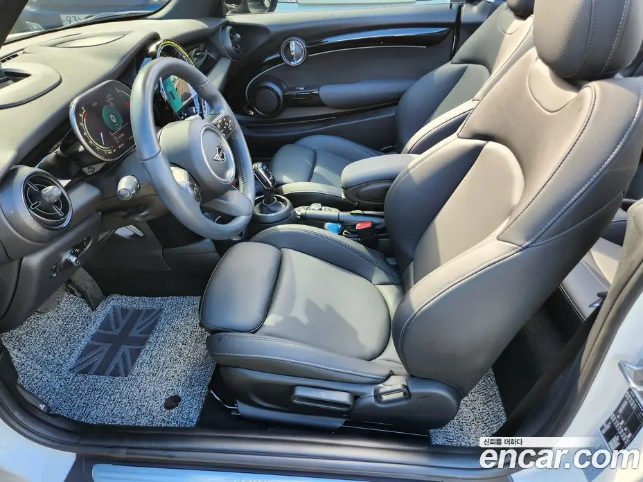 Mini Cooper Convertible 2024 1.5 автомат (гидро), фото 14