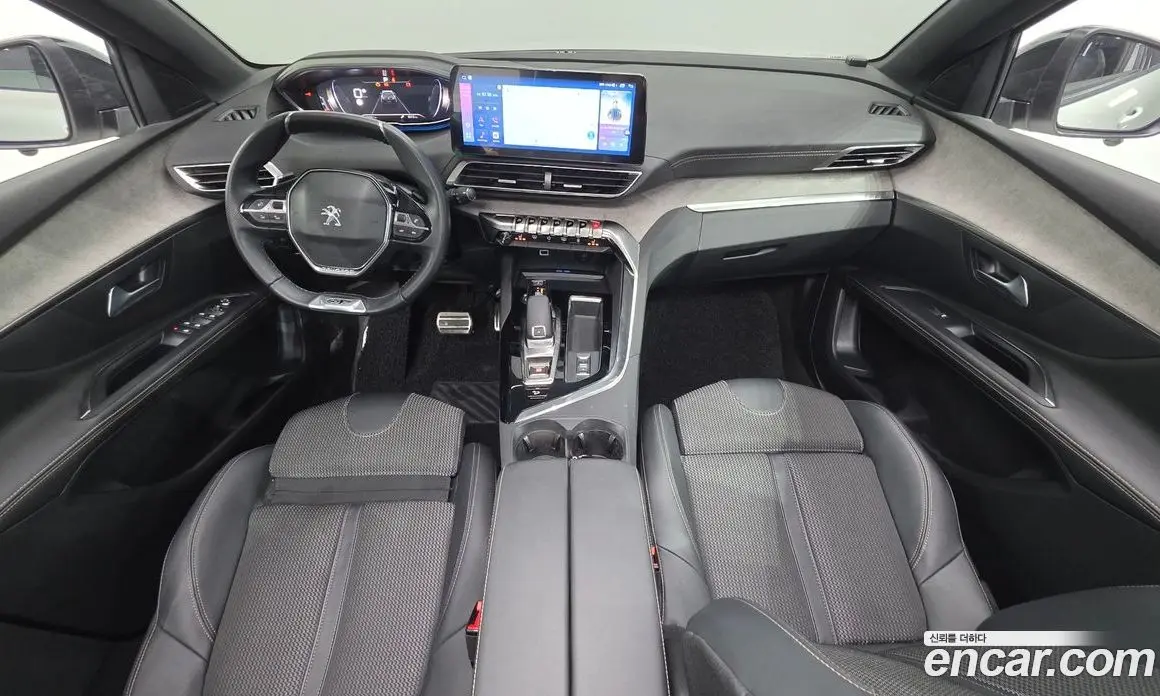 Peugeot 5008 2022 1.2 автомат (гидро), фото 7