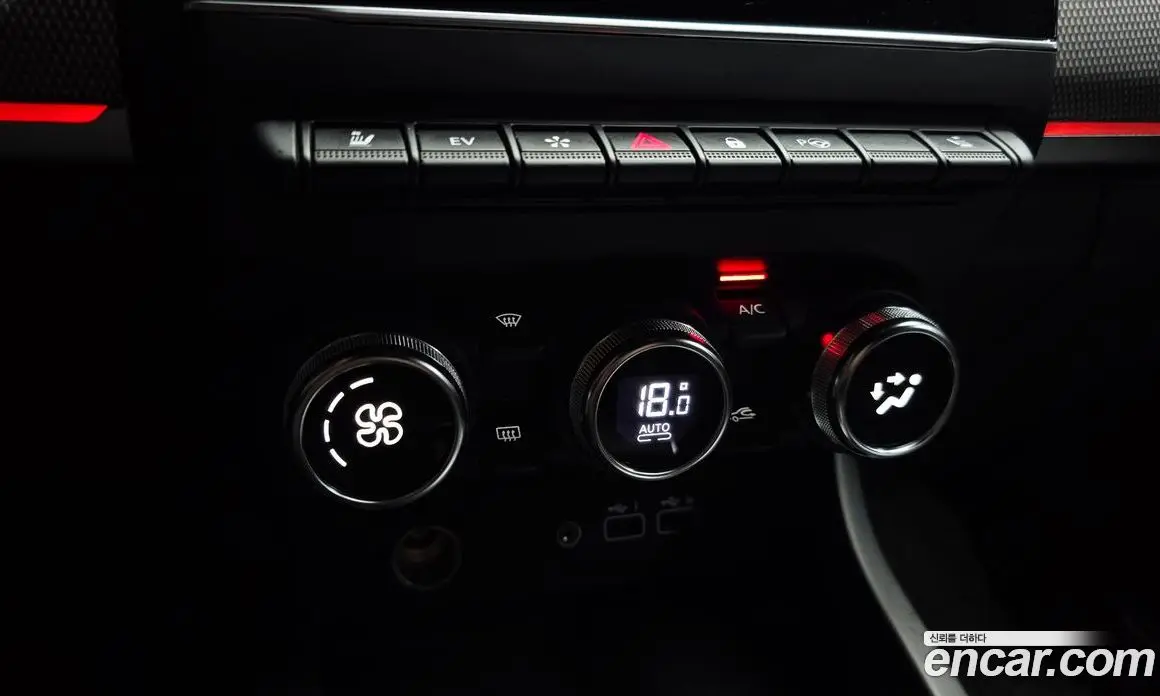 Renault (Samsung) Arkana 2024 1.6 автомат (гидро), фото 24