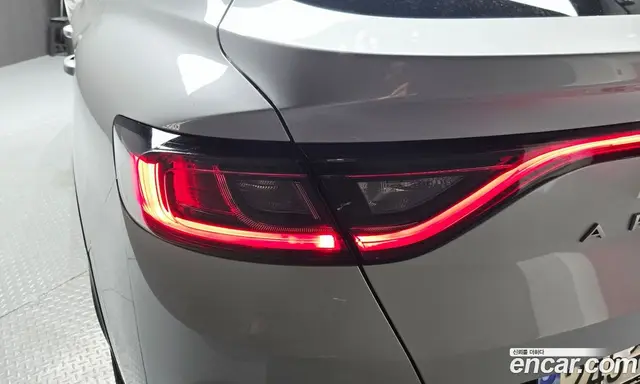 Renault (Samsung) Arkana 2024 1.6 автомат (гидро), миниатюра 9