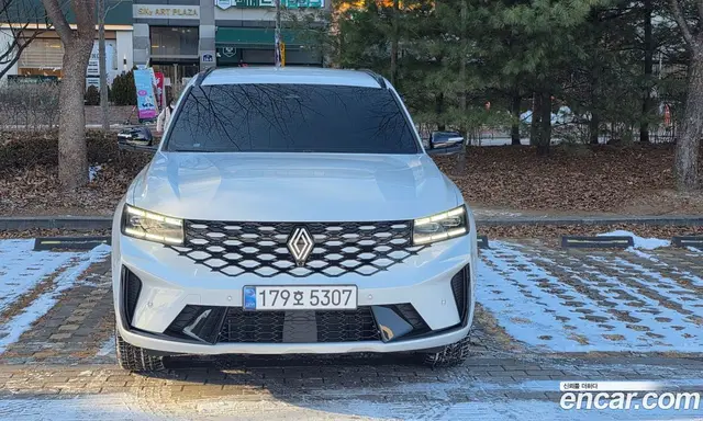 Renault (Samsung) Grand Koleos 2024 1.5 автомат (гидро), миниатюра 3
