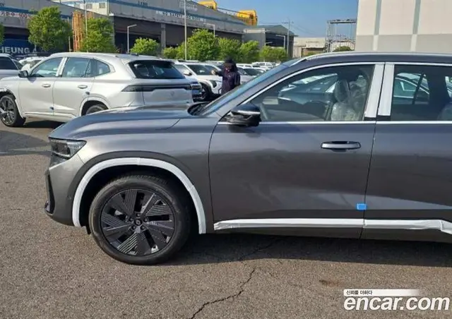 Renault (Samsung) Grand Koleos 2026 2.0 автомат (гидро), миниатюра 5
