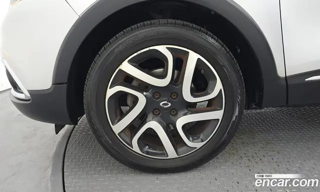 Renault (Samsung) QM3 2015 1.5 автомат (гидро), миниатюра 5 Renault (Samsung) QM3 2015 1.5 автомат (гидро), миниатюра 5