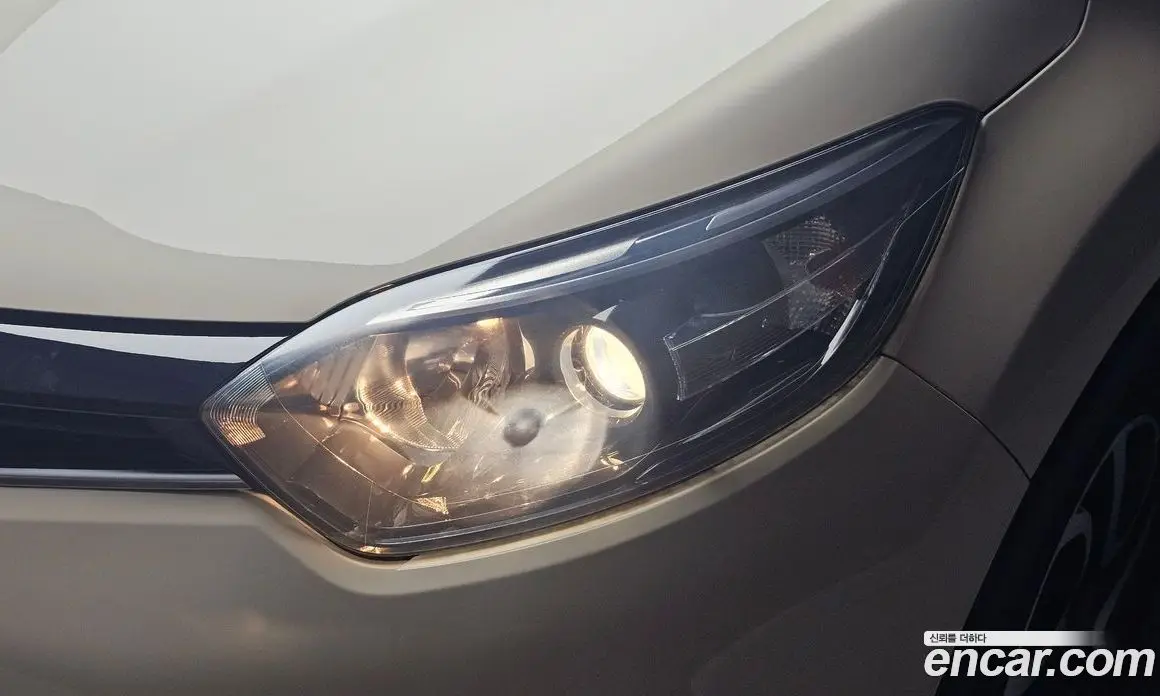 Renault (Samsung) QM3 2016 1.5 автомат (гидро), фото 8