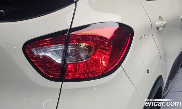 Renault (Samsung) QM3 2016 1.5 автомат (гидро), миниатюра 9