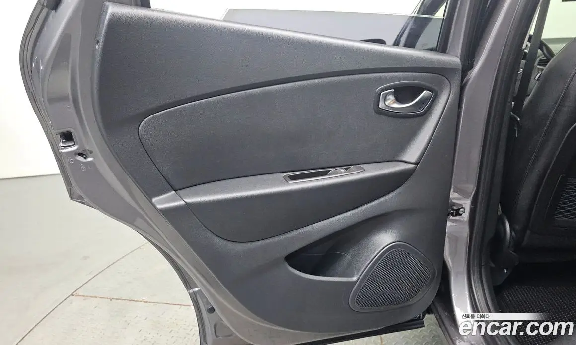 Renault (Samsung) QM3 2017 1.5 автомат (гидро), фото 15