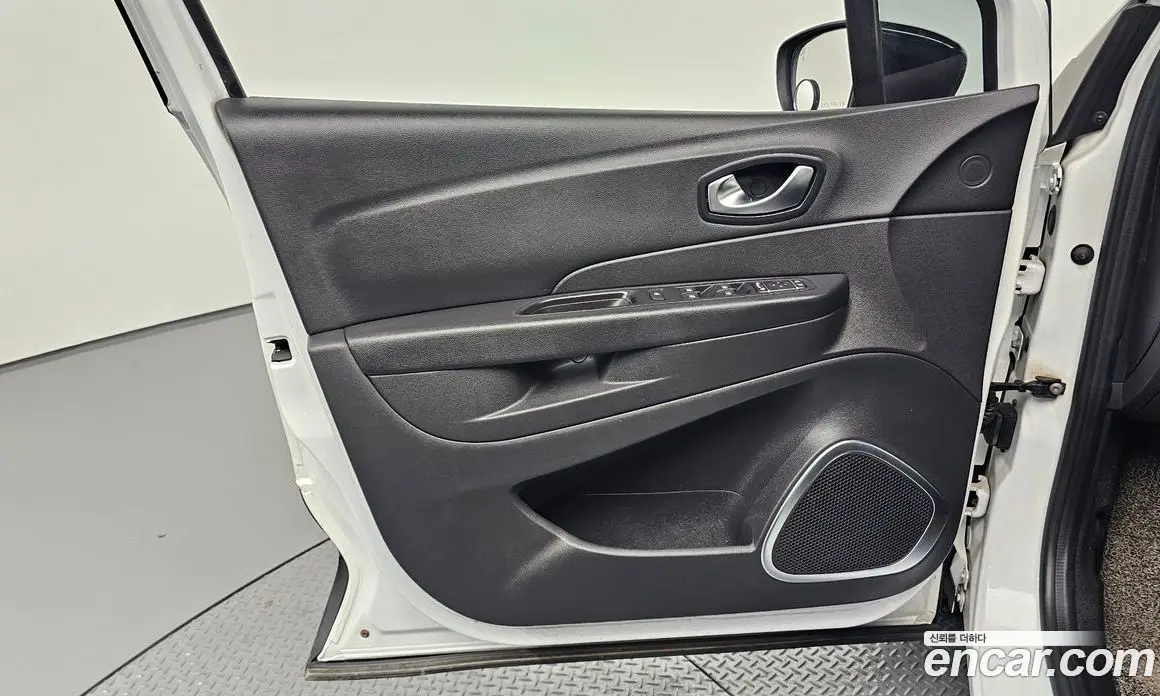 Renault (Samsung) QM3 2019 1.5 автомат (гидро), фото 14