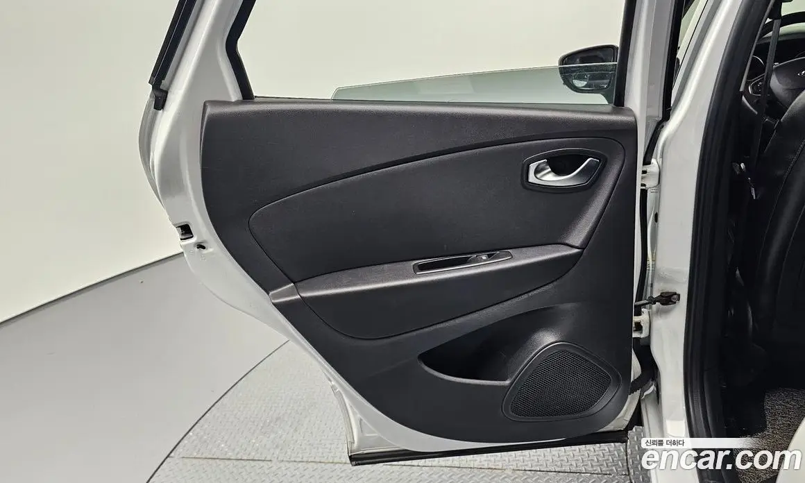 Renault (Samsung) QM3 2019 1.5 автомат (гидро), фото 15