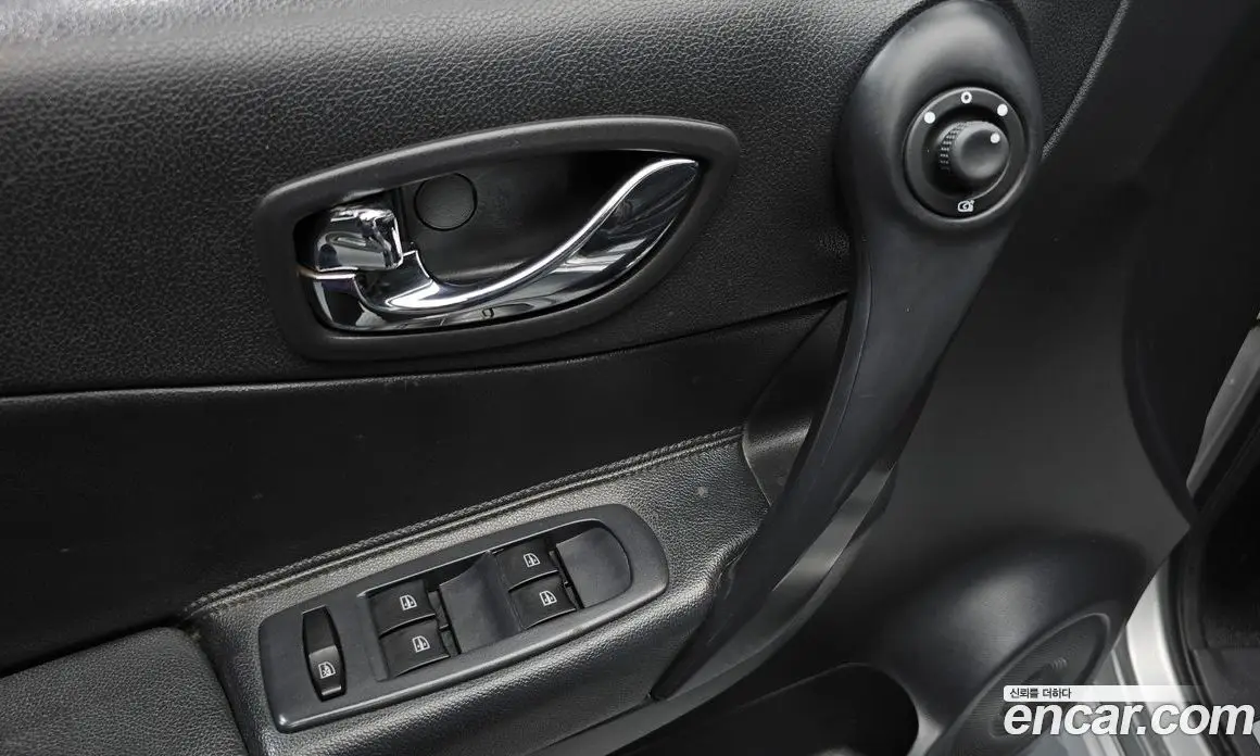Renault (Samsung) QM5 2011 2.0 автомат (гидро), фото 17