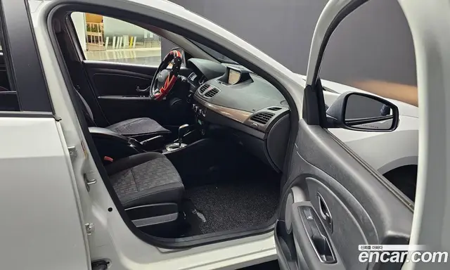 Renault (Samsung) SM3 2015 1.6 автомат (гидро), миниатюра 10