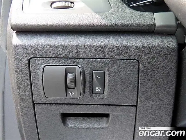 Renault (Samsung) SM5 2013 2.0 автомат (гидро), миниатюра 12