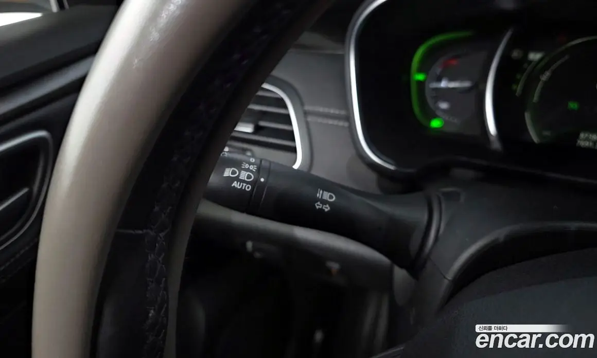 Renault (Samsung) SM6 2016 2.0 автомат (гидро), фото 16