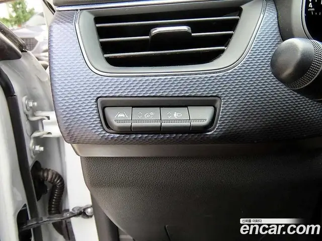 Renault (Samsung) XM3 2020 1.6 автомат (гидро), миниатюра 12