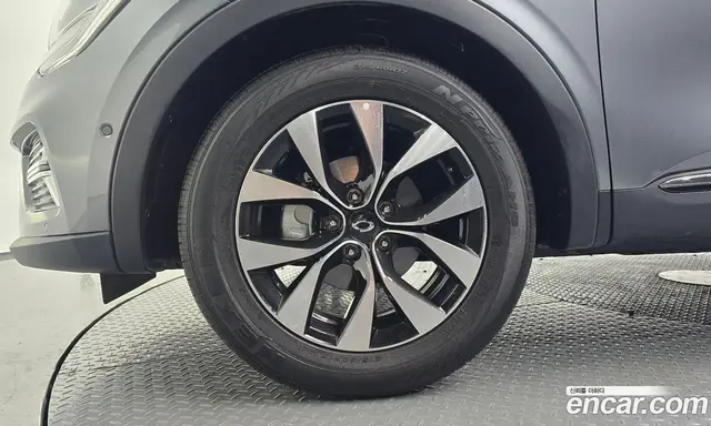Renault (Samsung) XM3 2022 1.6 автомат (гидро), миниатюра 5