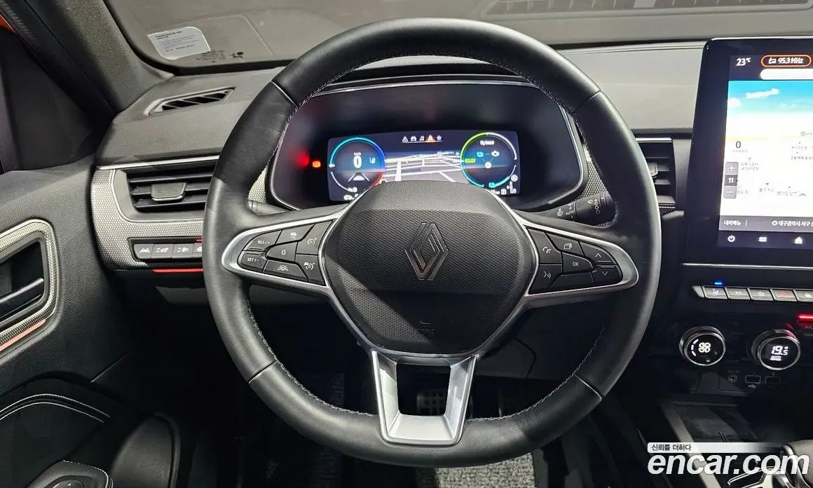 Renault (Samsung) XM3 2023 1.6 автомат (гидро), фото 13