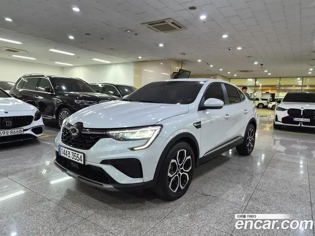 Renault (Samsung) XM3 2024 1.6 автомат (гидро), миниатюра 2