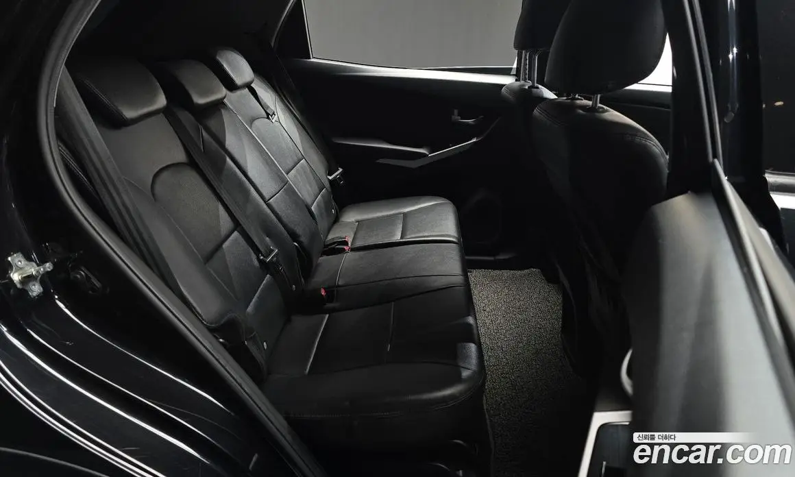 SsangYong Korando 2015 2.2 автомат (гидро), фото 11