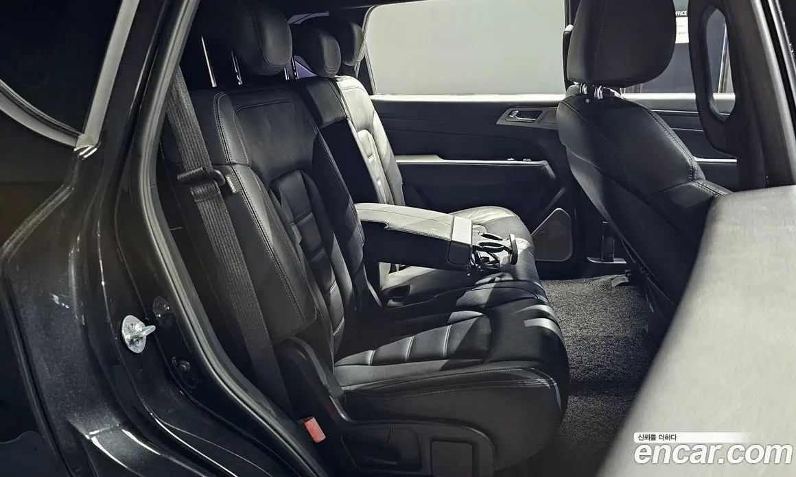 SsangYong Rexton 2017 2.2 автомат (гидро), фото 18