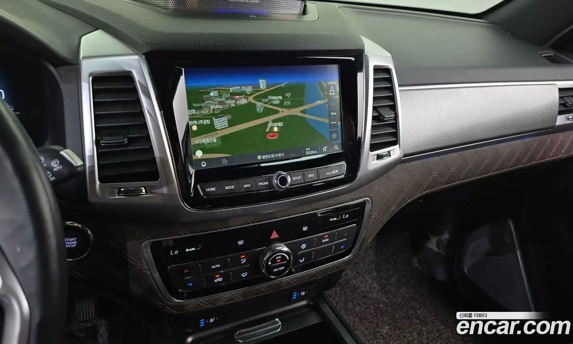 SsangYong Rexton 2022 2.2 автомат (гидро), фото 12