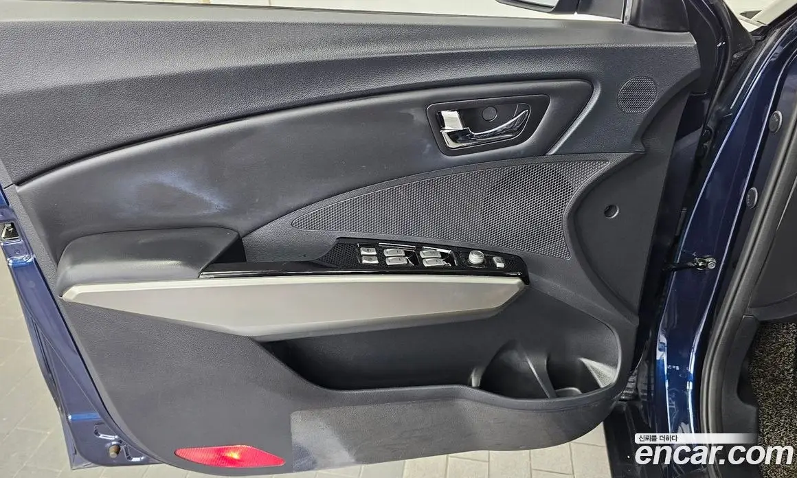 SsangYong TIBOLI 2016 1.6 автомат (гидро), фото 14