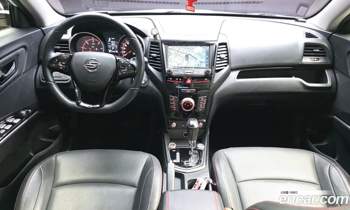 SsangYong TIBOLI 2017 1.6 автомат (гидро), фото 7