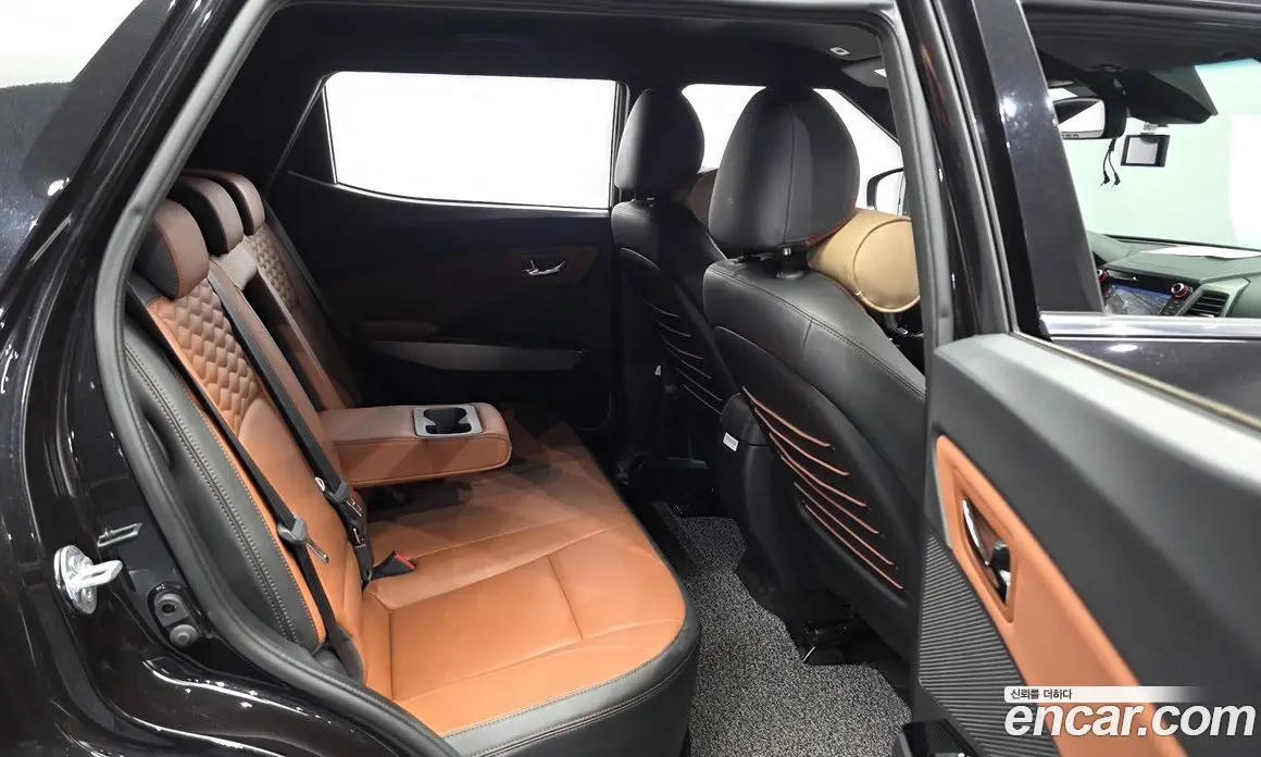 SsangYong TIBOLI 2018 1.6 автомат (гидро), фото 17