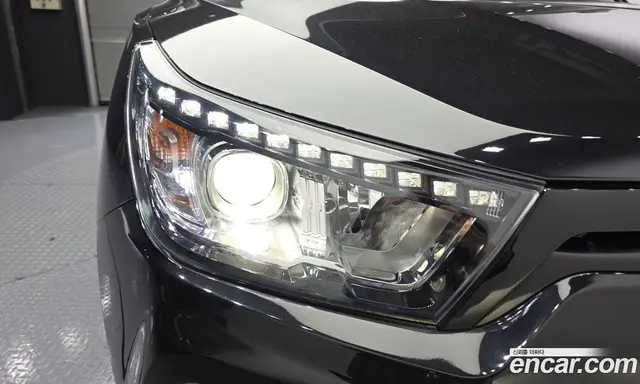 SsangYong TIBOLI 2018 1.6 автомат (гидро), миниатюра 8