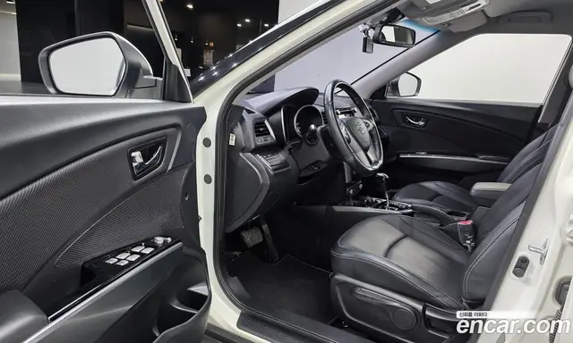 SsangYong TIBOLI 2018 1.6 автомат (гидро), миниатюра 12