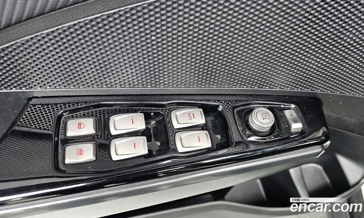 SsangYong TIBOLI 2019 1.6 автомат (гидро), фото 17