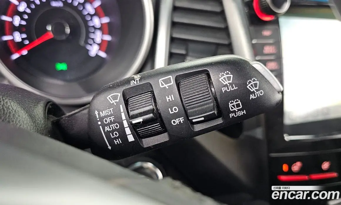 SsangYong TIBOLI 2019 1.6 автомат (гидро), фото 18