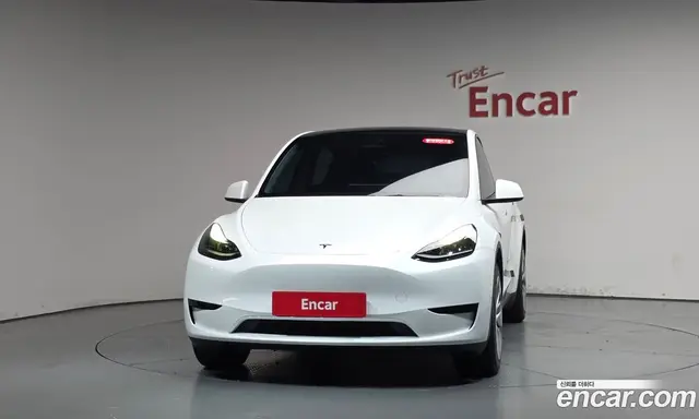 Tesla Model Y 2023 0.2 автомат (гидро), миниатюра 2 Tesla Model Y 2023 0.2 автомат (гидро), миниатюра 2