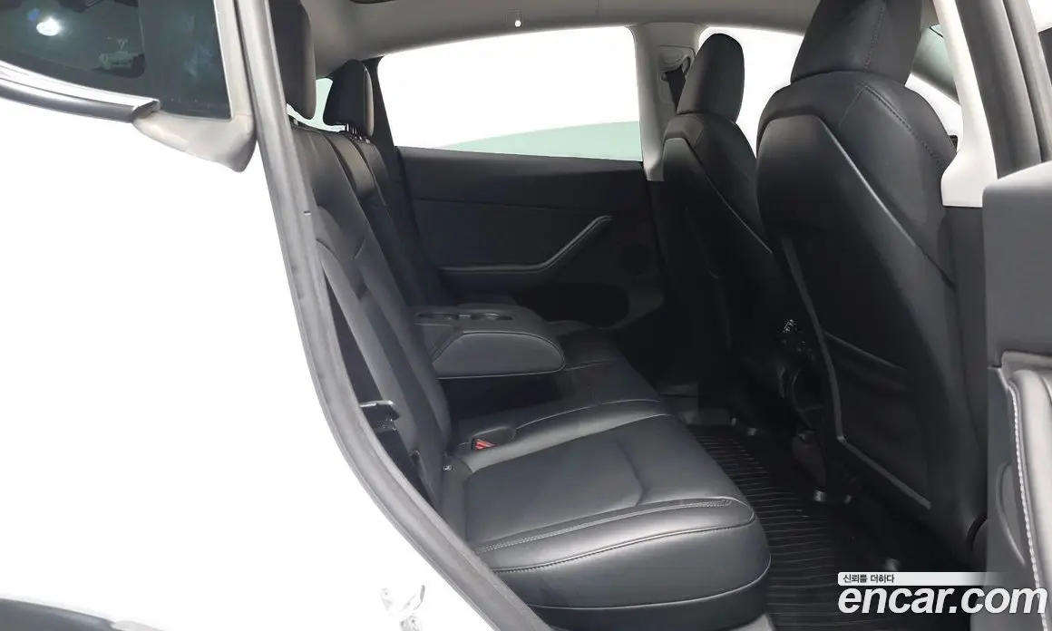 Tesla Model Y 2023 0.2 автомат (гидро), фото 16 Tesla Model Y 2023 0.2 автомат (гидро), фото 16