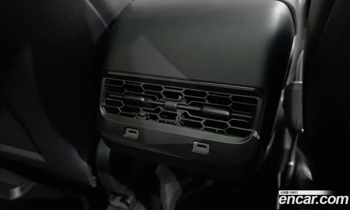 Tesla Model Y 2023 0.2 автомат (гидро), фото 27 Tesla Model Y 2023 0.2 автомат (гидро), фото 27
