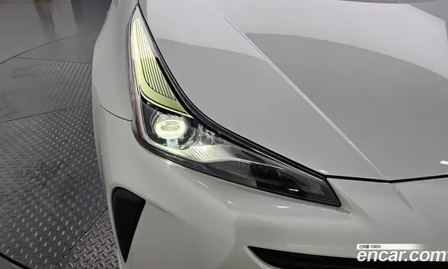 Toyota Prius 2022 1.8 автомат (гидро), миниатюра 8 Toyota Prius 2022 1.8 автомат (гидро), миниатюра 8