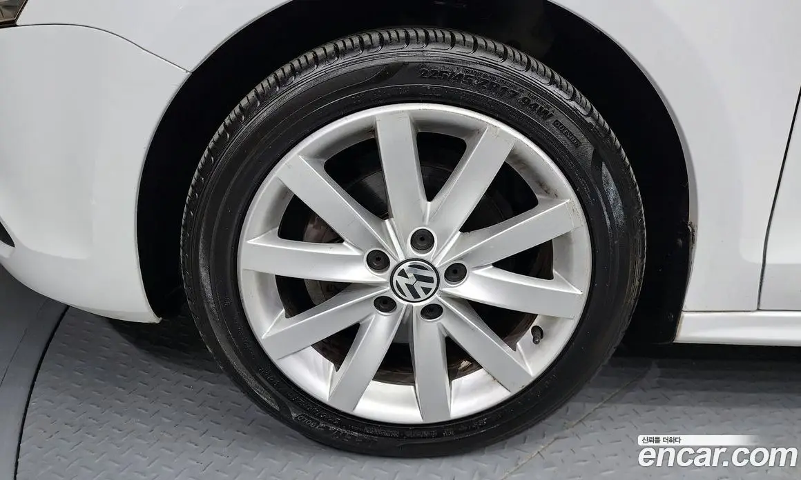 Volkswagen Jetta 2014 2.0 автомат (гидро), фото 5