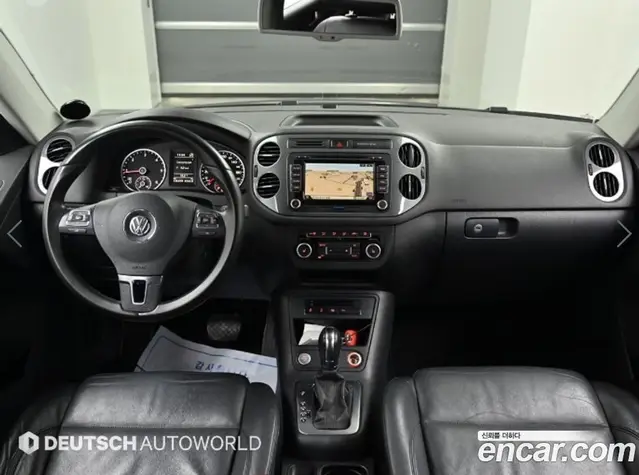 Volkswagen Tiguan 2012 2.0 автомат (гидро), миниатюра 7