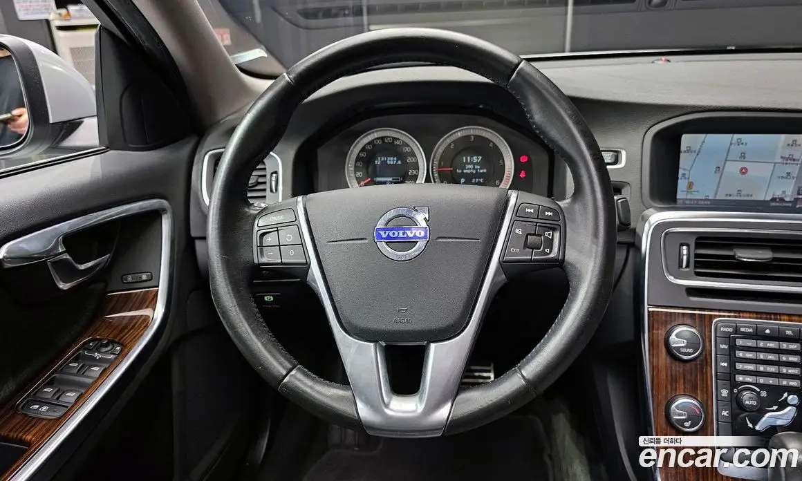 Volvo S60 2011 2.4 автомат (гидро), фото 13