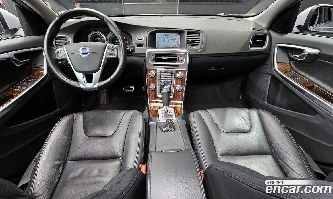 Volvo S60 2011 2.4 автомат (гидро), фото 7