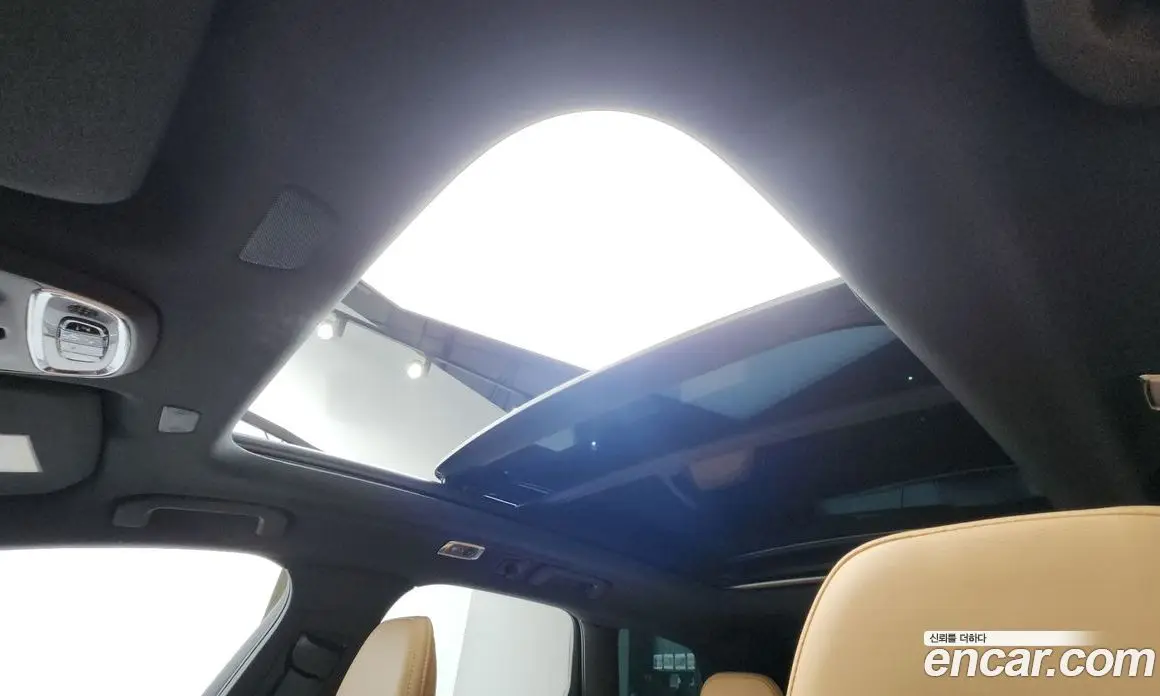Volvo XC60 2019 2.0 автомат (гидро), фото 16