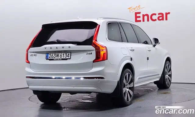 Volvo XC90 2024 2.0 автомат (гидро), миниатюра 2