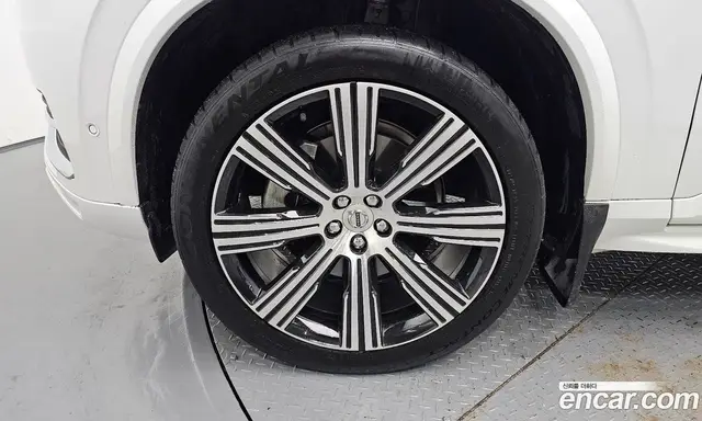 Volvo XC90 2024 2.0 автомат (гидро), миниатюра 5