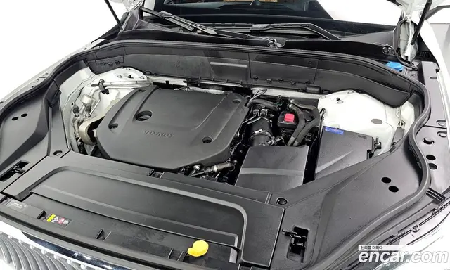 Volvo XC90 2024 2.0 автомат (гидро), миниатюра 6