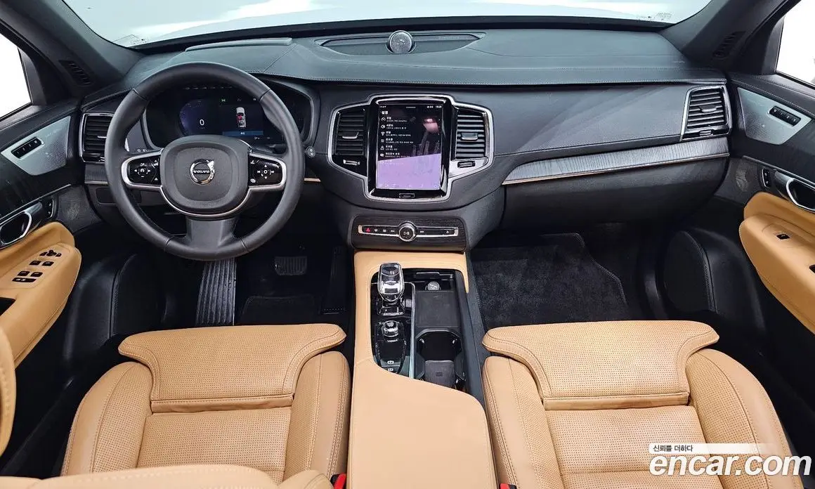 Volvo XC90 2024 2.0 автомат (гидро), фото 10