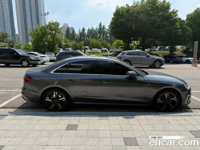 Audi A4 2020 2.0 автомат (гидро), миниатюра 7
