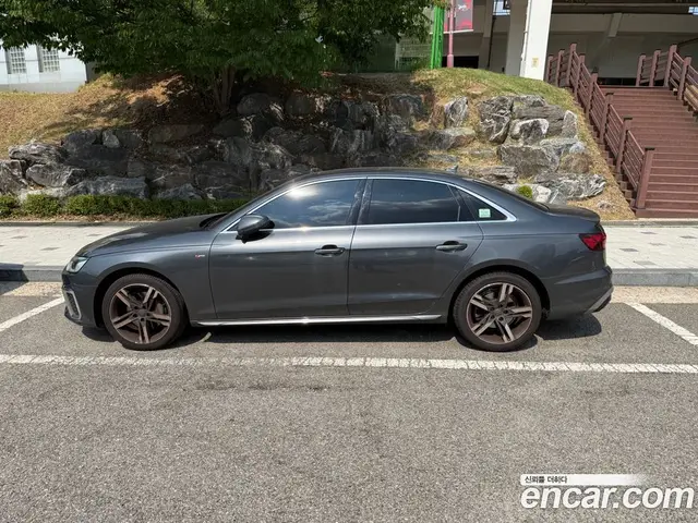 Audi A4 2020 2.0 автомат (гидро), миниатюра 8