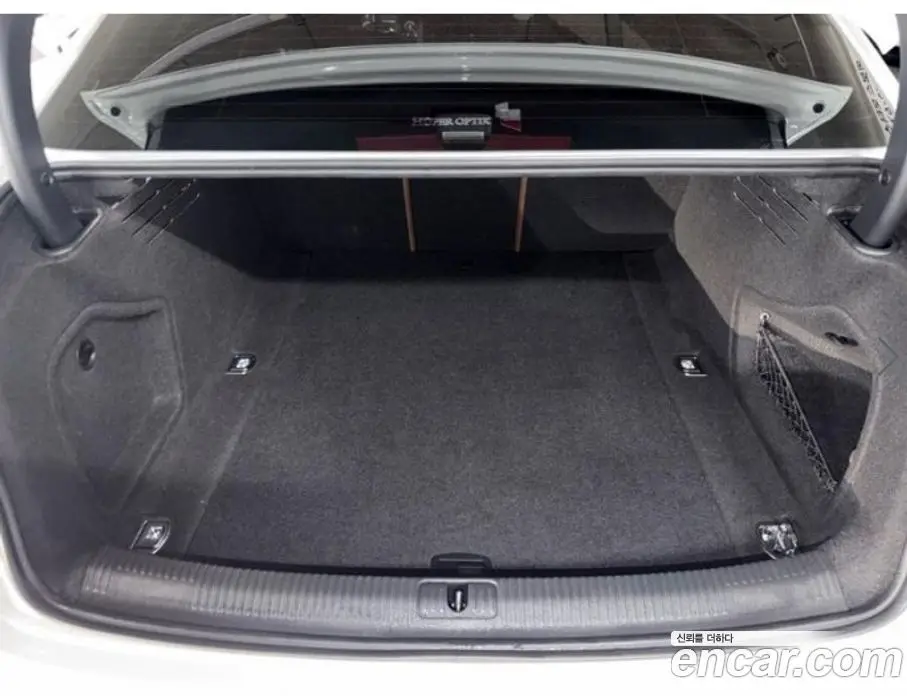 Audi A4 2021 2.0 автомат (гидро), фото 18