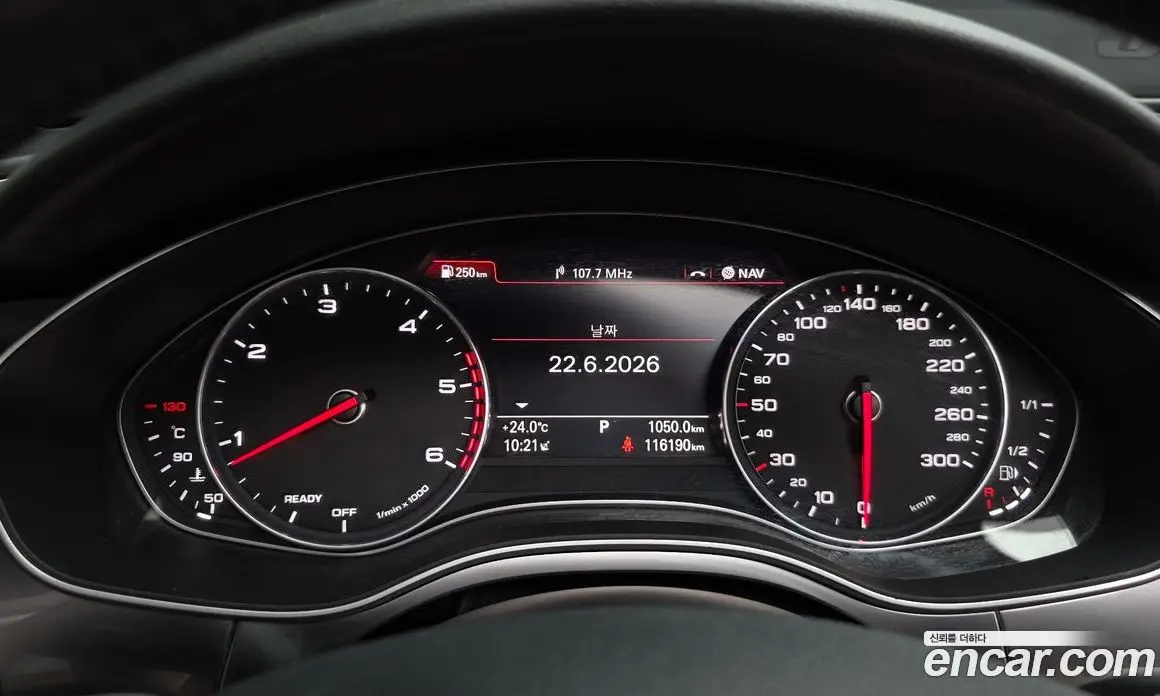 Audi A6 2016 3.0 автомат (гидро), фото 8