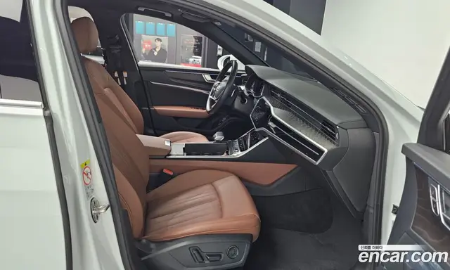 Audi A6 2022 2.0 автомат (гидро), миниатюра 11