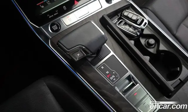 Audi A6 2022 2.0 автомат (гидро), миниатюра 11