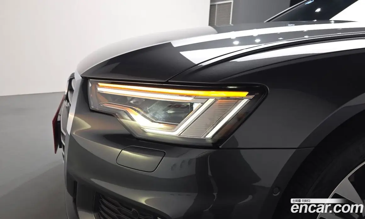 Audi A6 2022 2.0 автомат (гидро), фото 7
